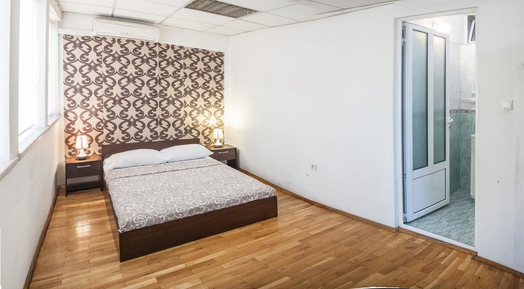 Sofia Central Guest Rooms 部屋 写真
